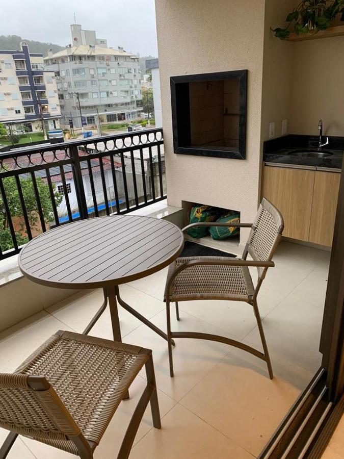Apto Novo A Uma Quadra Da Praia Florianopolis Exterior foto